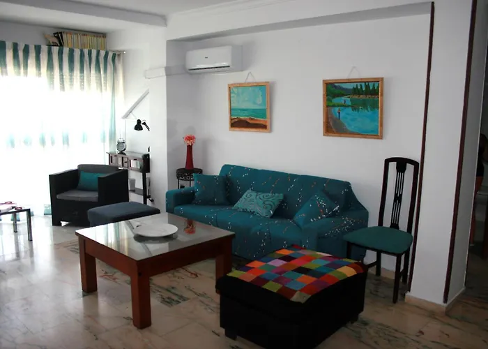 Sje - Shiny Apartment Close To The River